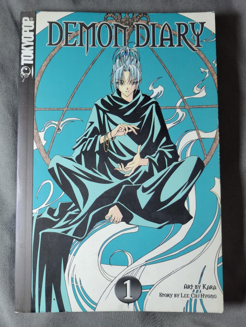 ​Demon Diary Vol 1 Manga (English Edition, Tokyopop) – Kara & Lee Chi'hyong